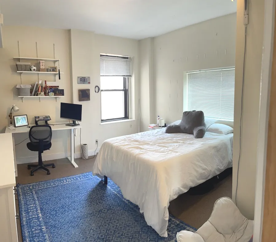 4 bed, 2 bath apartment for rent at 475 Commonwealth Ave Unit 701/702, Fenway — photo 4 of 18