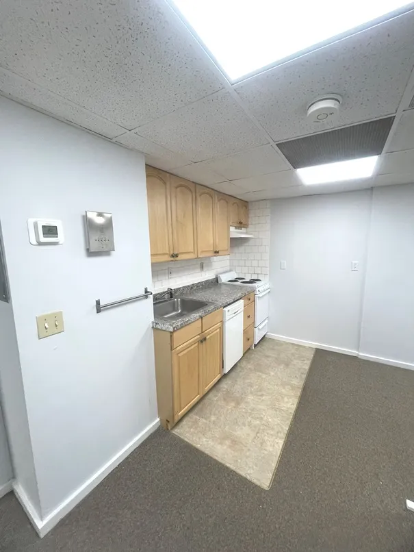 2 bed, 1 bath apartment for rent at 475 Commonwealth Ave Unit G3, Fenway — photo 3 of 20