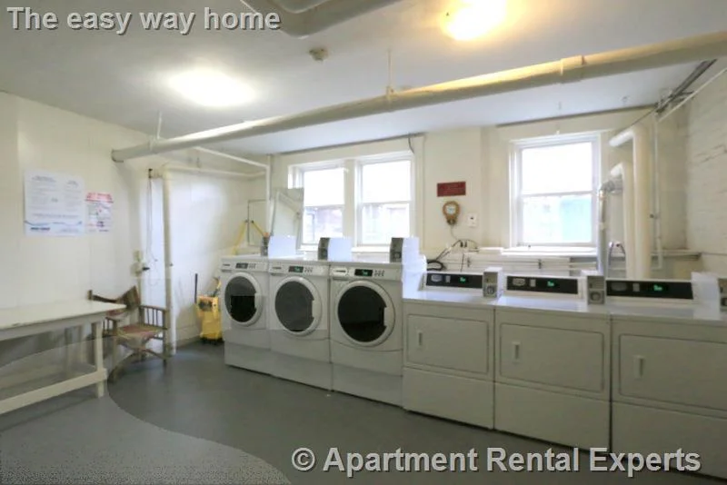 Studio bed, 1 bath apartment for rent at 475 Highland Ave Unit 1, Malden Center — photo 8 of 9