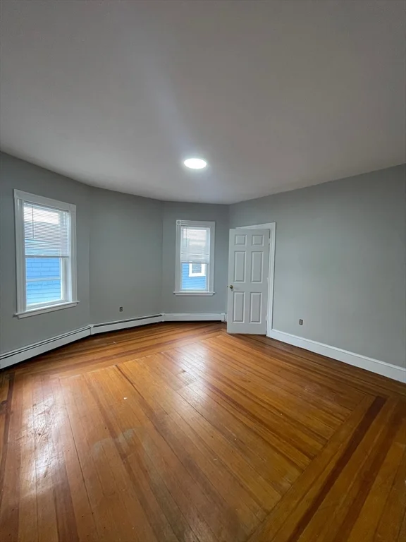 3 bed, 1 bath apartment for rent at 475 Norfolk Unit 3, Mattapan — photo 3 of 5
