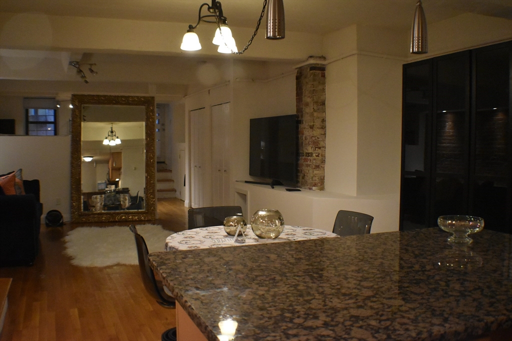 1 bed, 1 bath apartment for rent at 476 Columbus Ave Unit 10, South End — photo 5 of 14