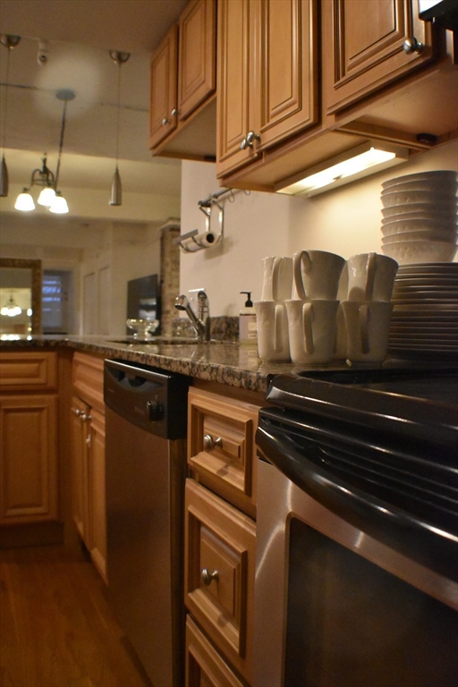 1 bed, 1 bath apartment for rent at 476 Columbus Ave Unit 10, South End — photo 2 of 14