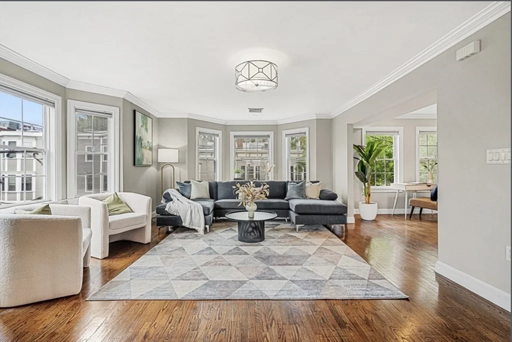 2 bed, 2 bath apartment for rent at 476 East 3rd St Unit 2, South Boston — photo 1 of 16