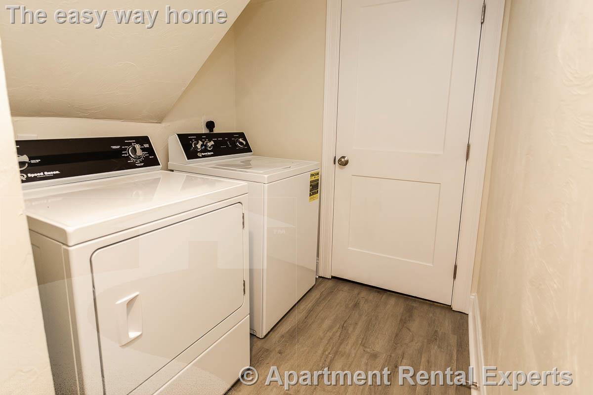5 bed, 4+ bath apartment for rent at 476 Fulton St, Medford Square — photo 21 of 31