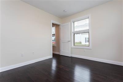 5 bed, 4.5 bath apartment for rent at 476 Fulton St Unit 2, Medford — photo 14 of 31