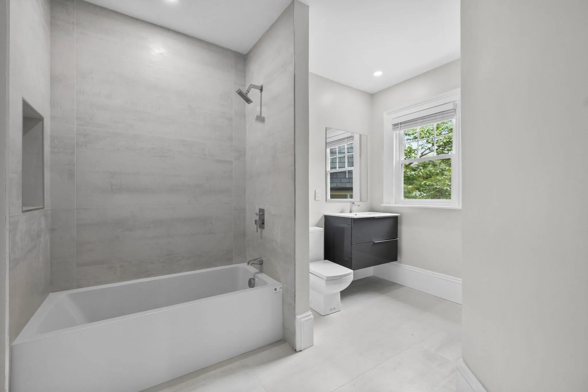8+ bed, 4+ bath apartment for rent at 476 Heath St Unit 1, Chestnut Hill — photo 15 of 17