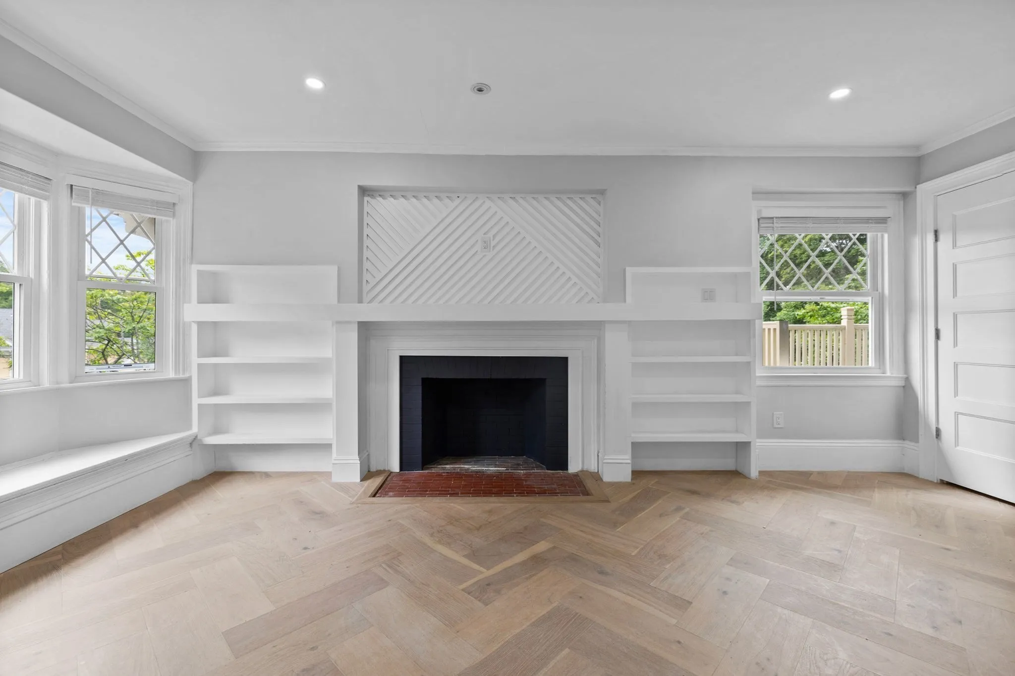 8+ bed, 4+ bath apartment for rent at 476 Heath St Unit 1, Chestnut Hill — photo 13 of 17