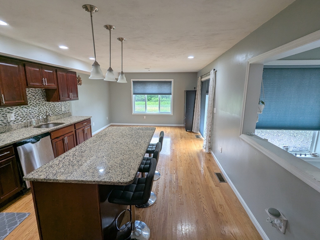 2 bed, 2 bath apartment for rent at 477 America Blvd Unit 477, Ashland — photo 9 of 27