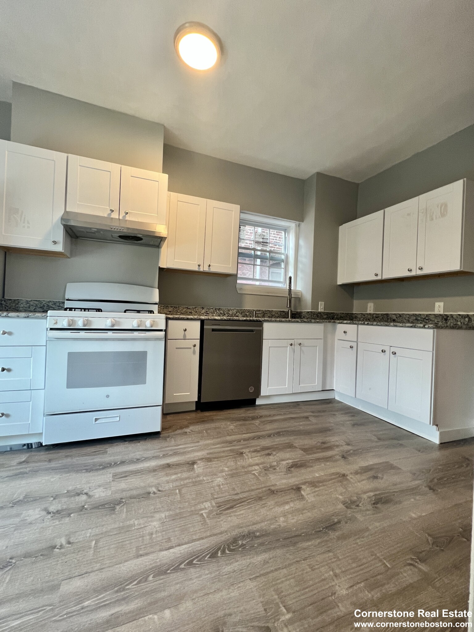 4 bed, 1 bath apartment for rent at 477 Dudley St Unit 2, Roxbury — photo 1 of 8