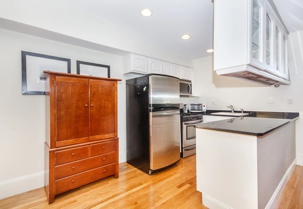 2 bed, 1 bath apartment for rent at 477 Massachusetts Ave Unit 5, South End — photo 5 of 11