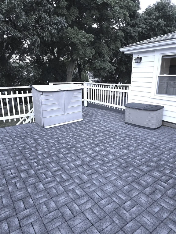 2 bed, 1 bath apartment for rent at 478 Central St Unit 2, Saugus — photo 8 of 10