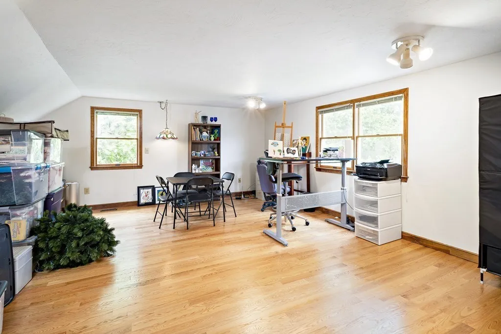 5 bed, 3.5 bath apartment for rent at 478 Clinton Rd Unit 1, Chestnut Hill — photo 8 of 16