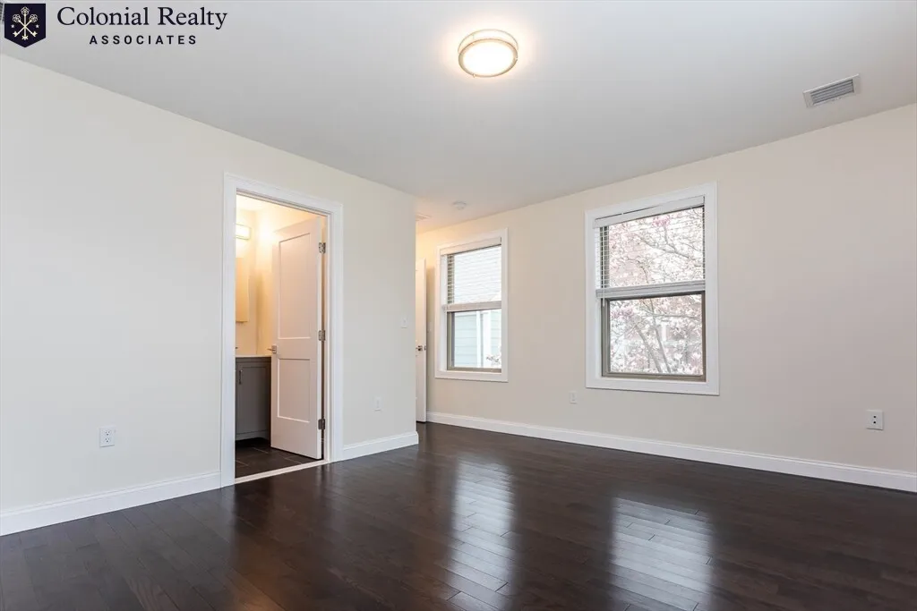 4 bed, 4.5 bath apartment for rent at 478 Fulton St Unit 478, Medford — photo 32 of 41