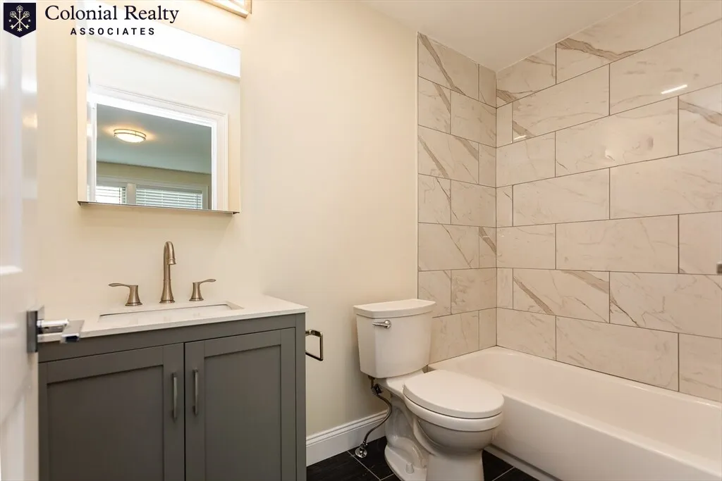 4 bed, 4.5 bath apartment for rent at 478 Fulton St Unit 478, Medford — photo 10 of 41