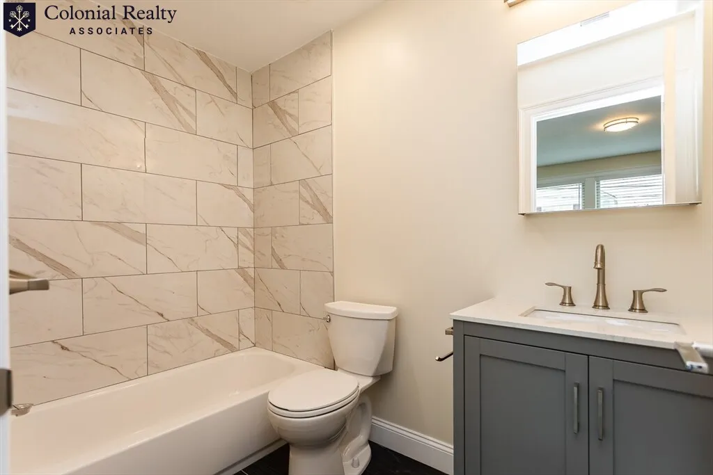 4 bed, 4.5 bath apartment for rent at 478 Fulton St Unit 478, Medford — photo 12 of 41