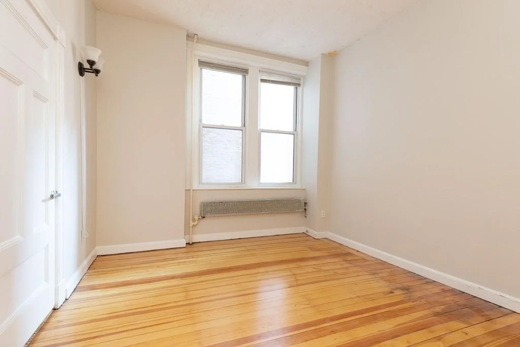 2 bed, 1 bath apartment for rent at 479 Beacon St Unit 12, Back Bay — photo 4 of 11