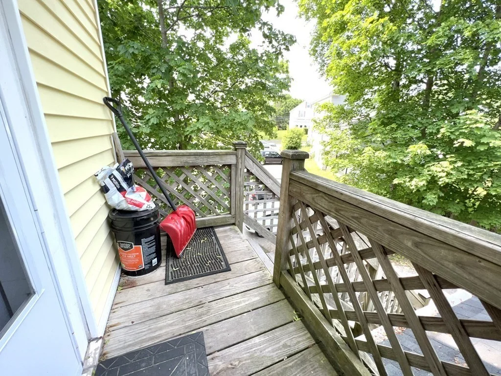 2 bed, 1 bath apartment for rent at 479 High St Unit 2, Dedham — photo 17 of 17