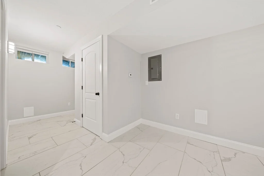 2 bed, 3 bath apartment for rent at 479 Sherman St Unit 4, Canton — photo 13 of 18