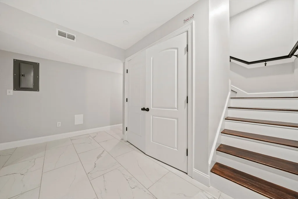 2 bed, 3 bath apartment for rent at 479 Sherman St Unit 4, Canton — photo 12 of 18