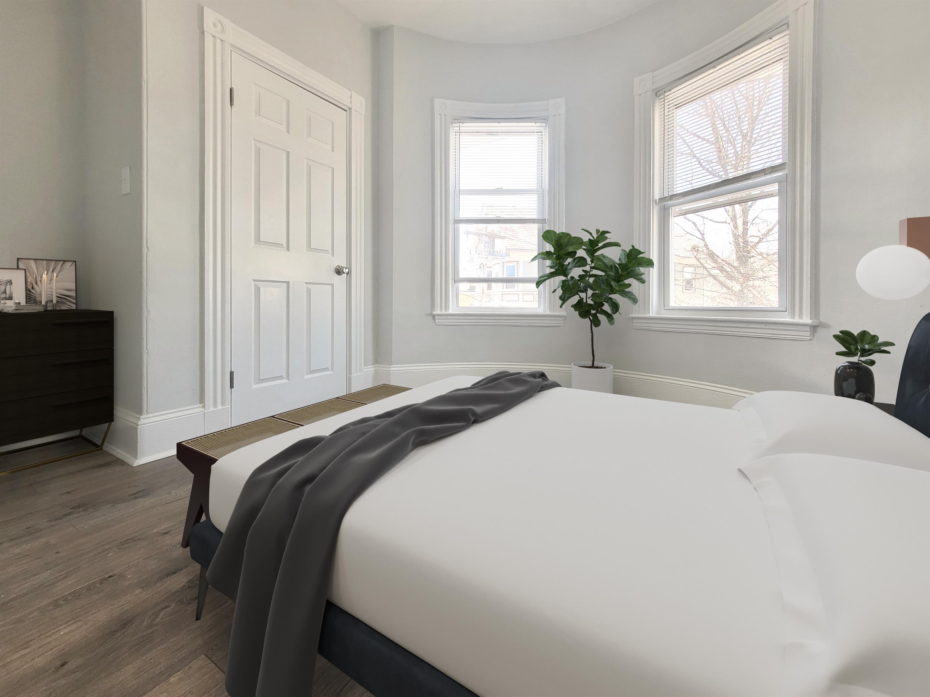 3 bed, 1 bath apartment for rent at 47A Creighton St Unit 3, Jamaica Plain — photo 4 of 7