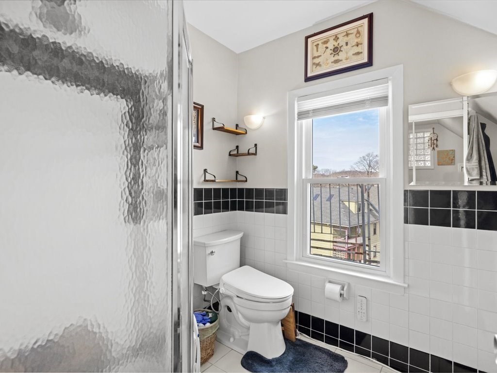 1 bed, 1 bath apartment for rent at 47R Jamaica St Unit 3, Jamaica Plain — photo 13 of 18
