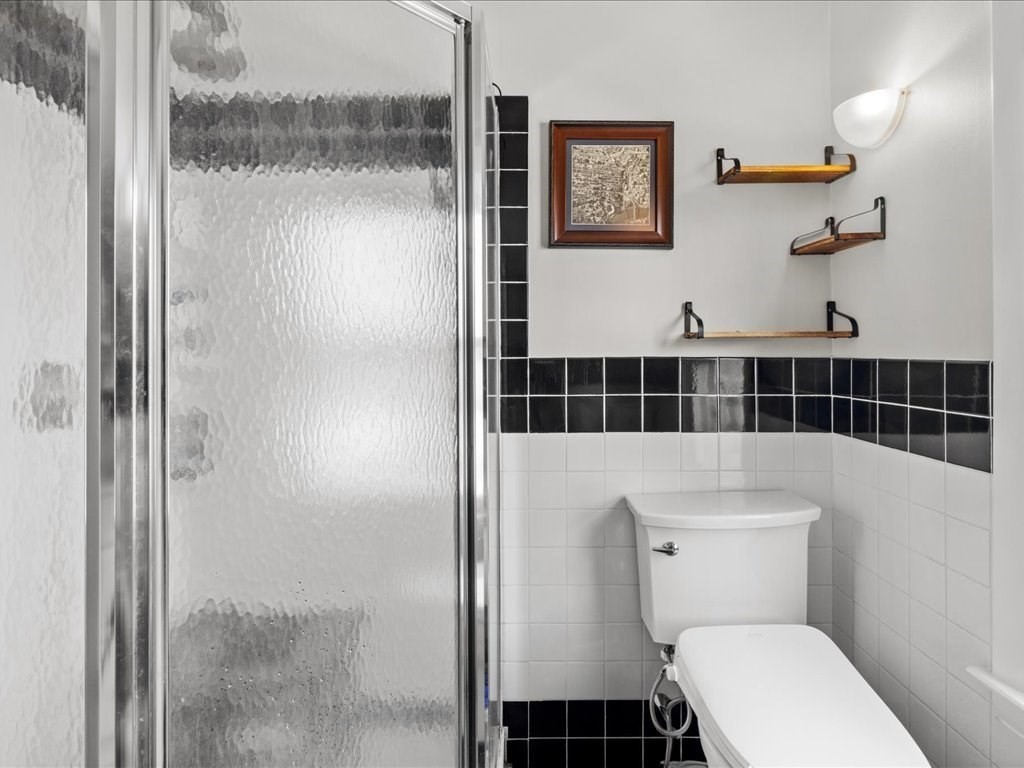 1 bed, 1 bath apartment for rent at 47R Jamaica St Unit 3, Jamaica Plain — photo 15 of 18