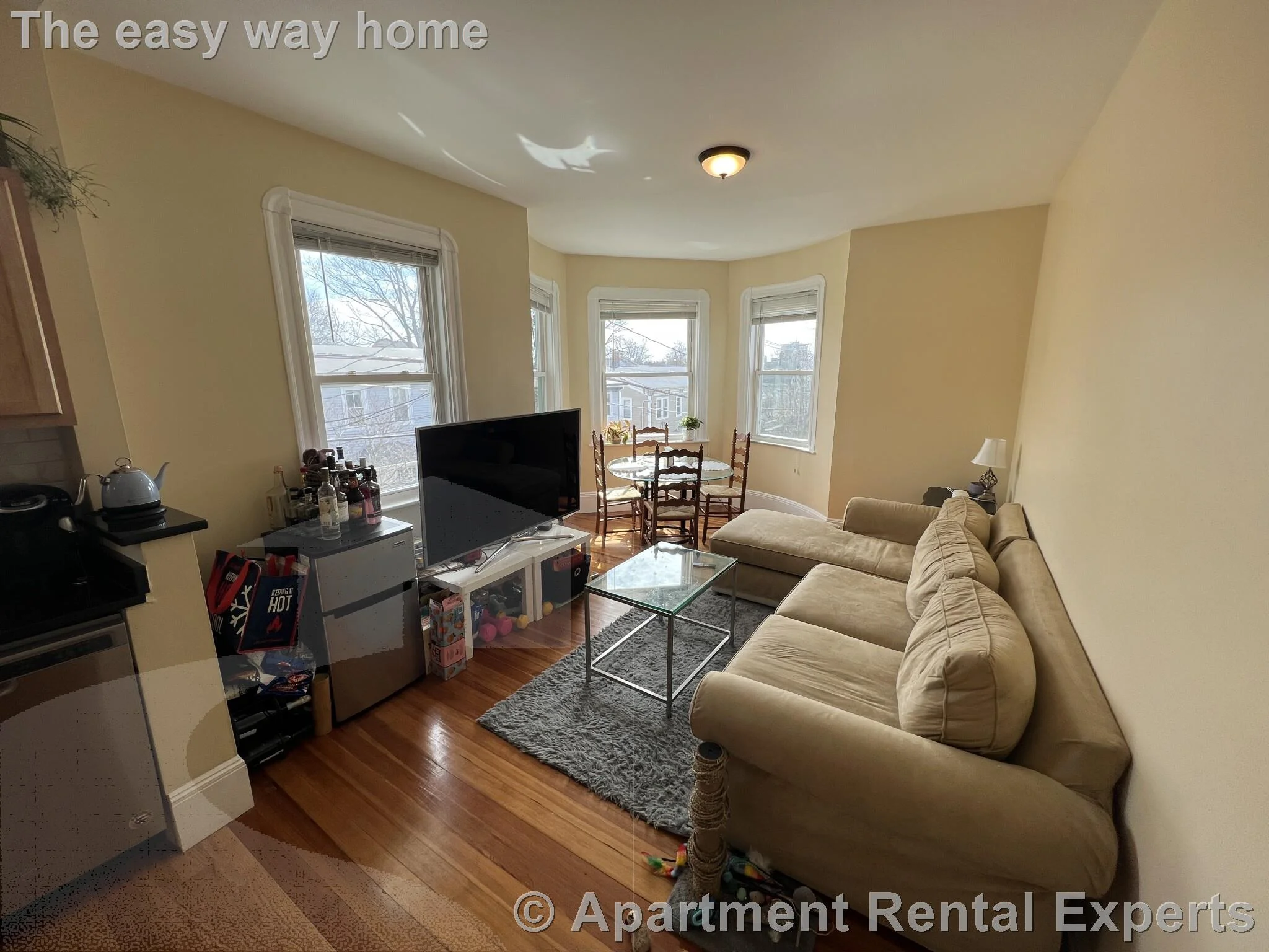 4 bed, 1 bath apartment for rent at 48-50 Lowell St Unit 2, Porter Square — photo 1 of 18