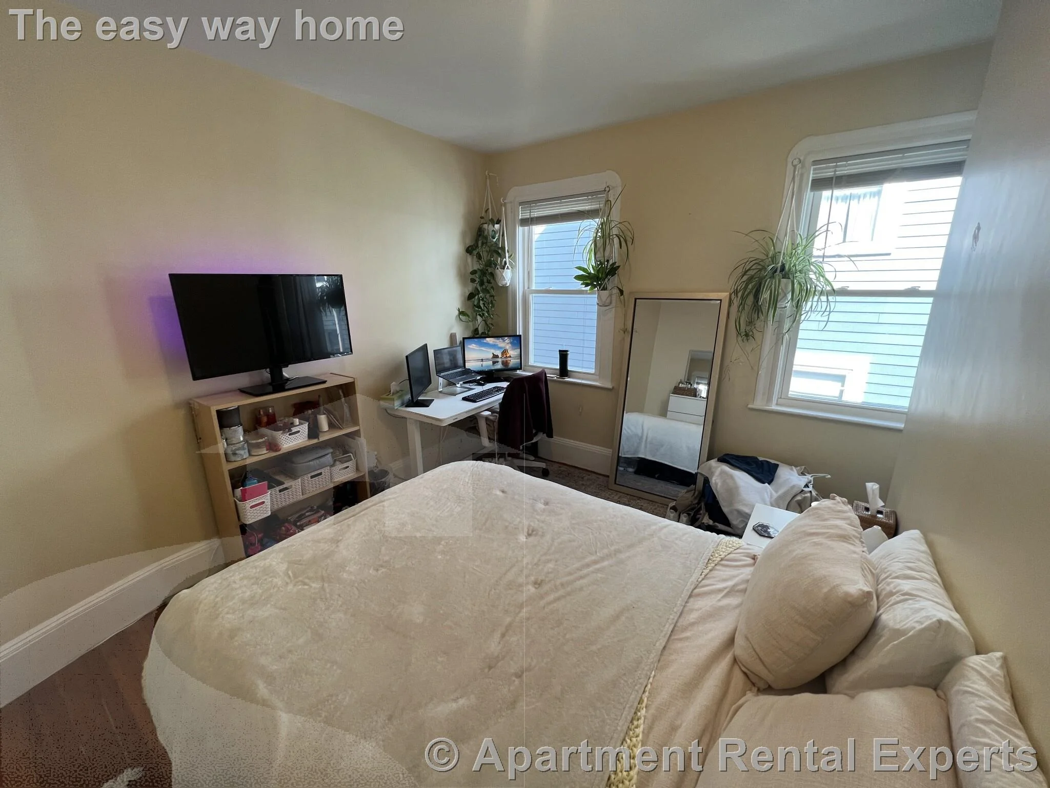 4 bed, 1 bath apartment for rent at 48-50 Lowell St Unit 2, Porter Square — photo 5 of 18
