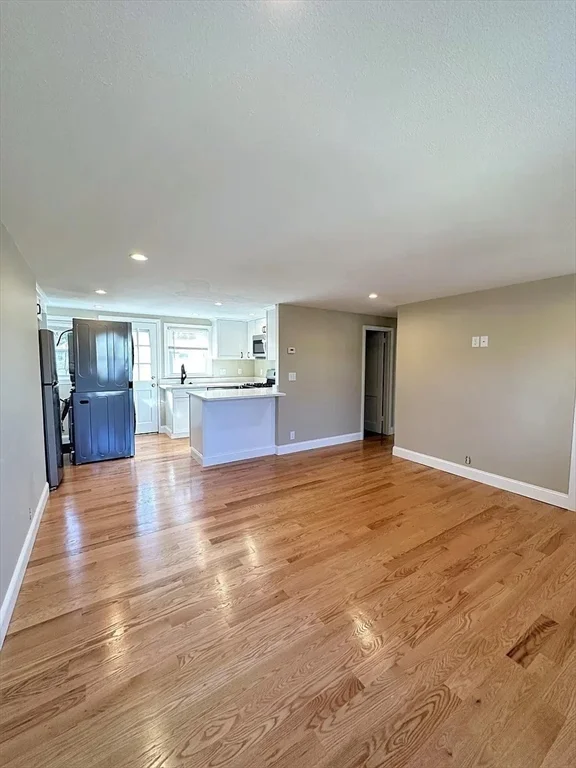 2 bed, 1 bath apartment for rent at 48-50 Rhodes Cir Unit 1, Hingham — photo 4 of 14