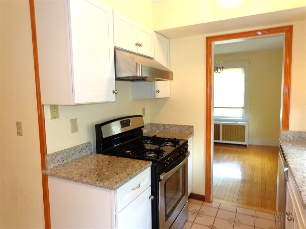4 bed, 2 bath apartment for rent at 48-50 Townsend Rd Unit 50, Belmont — photo 5 of 23
