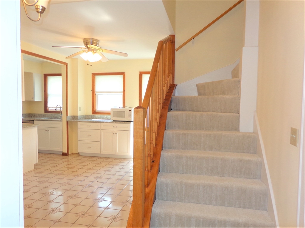 4 bed, 2 bath apartment for rent at 48-50 Townsend Rd Unit 50, Belmont — photo 7 of 23