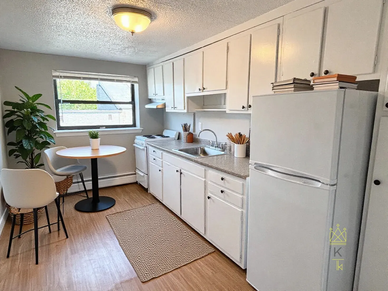 1 bed, 1 bath apartment for rent at 48 A Harvard Ave Unit 4, Harvard Avenue — photo 3 of 6
