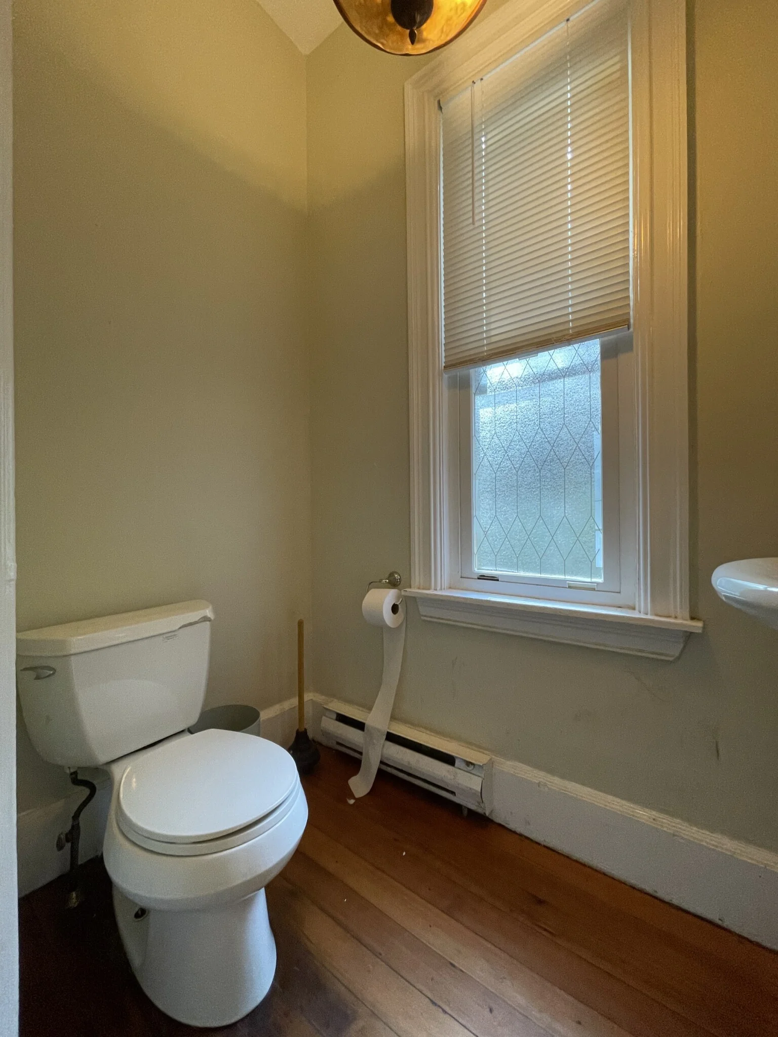 8+ bed, 2.5 bath apartment for rent at 48 Alleghany St Unit 48, Mission Hill — photo 10 of 42