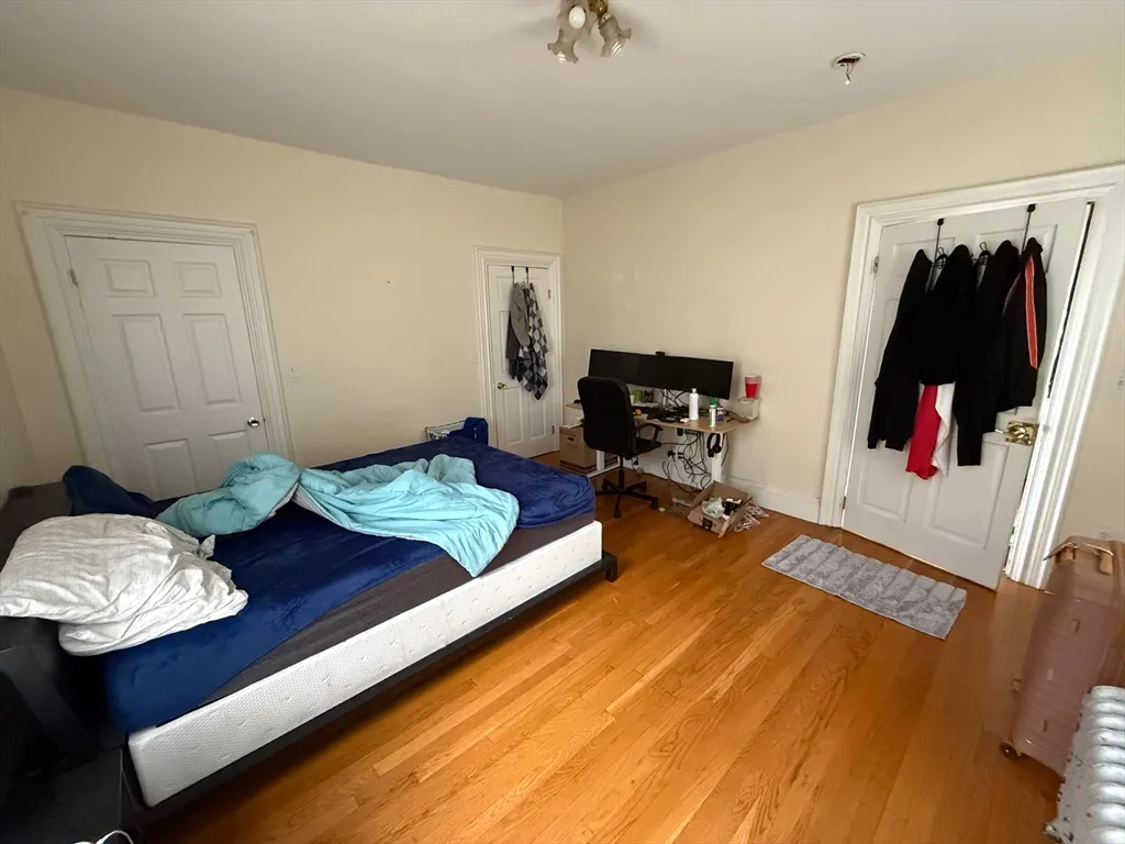 4 bed, 2 bath apartment for rent at 48 Allston St Unit 2, Allston — photo 17 of 32