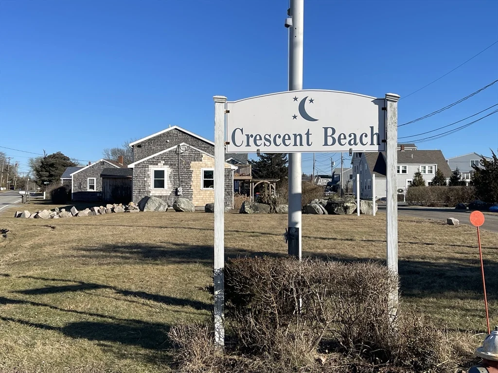 3 bed, 2 bath apartment for rent at 48 Angelica Ave, Mattapoisett — photo 17 of 20