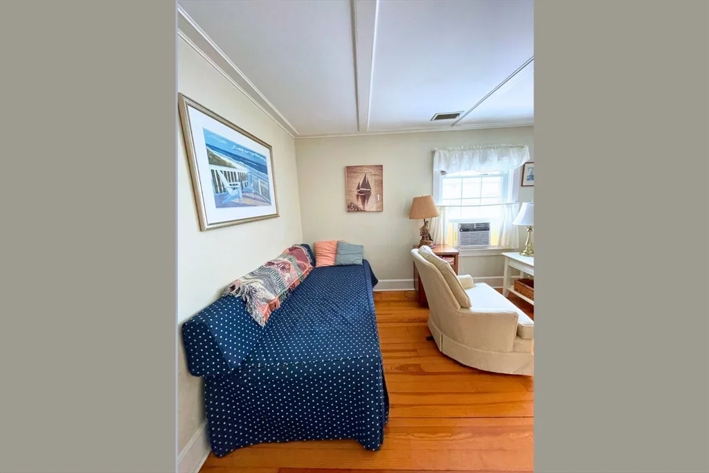 3 bed, 2 bath apartment for rent at 48 Angelica Ave, Mattapoisett — photo 3 of 20