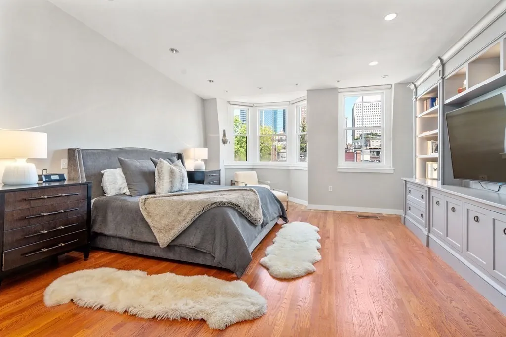 4 bed, 3.5 bath apartment for rent at 48 Appleton St Unit 1, South End — photo 13 of 26