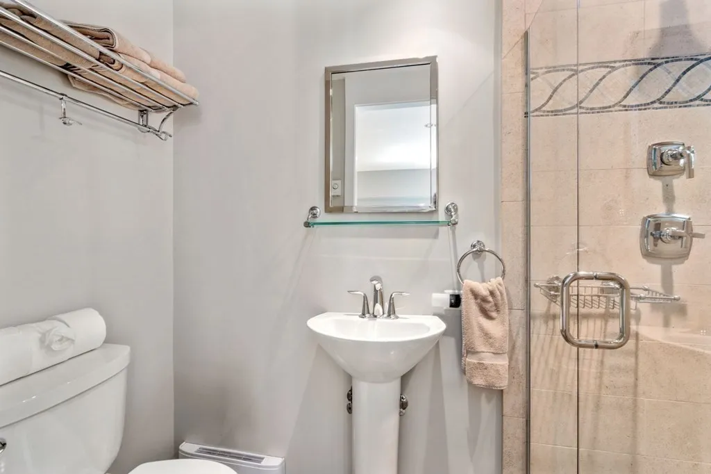 4 bed, 3.5 bath apartment for rent at 48 Appleton St Unit 1, South End — photo 22 of 26