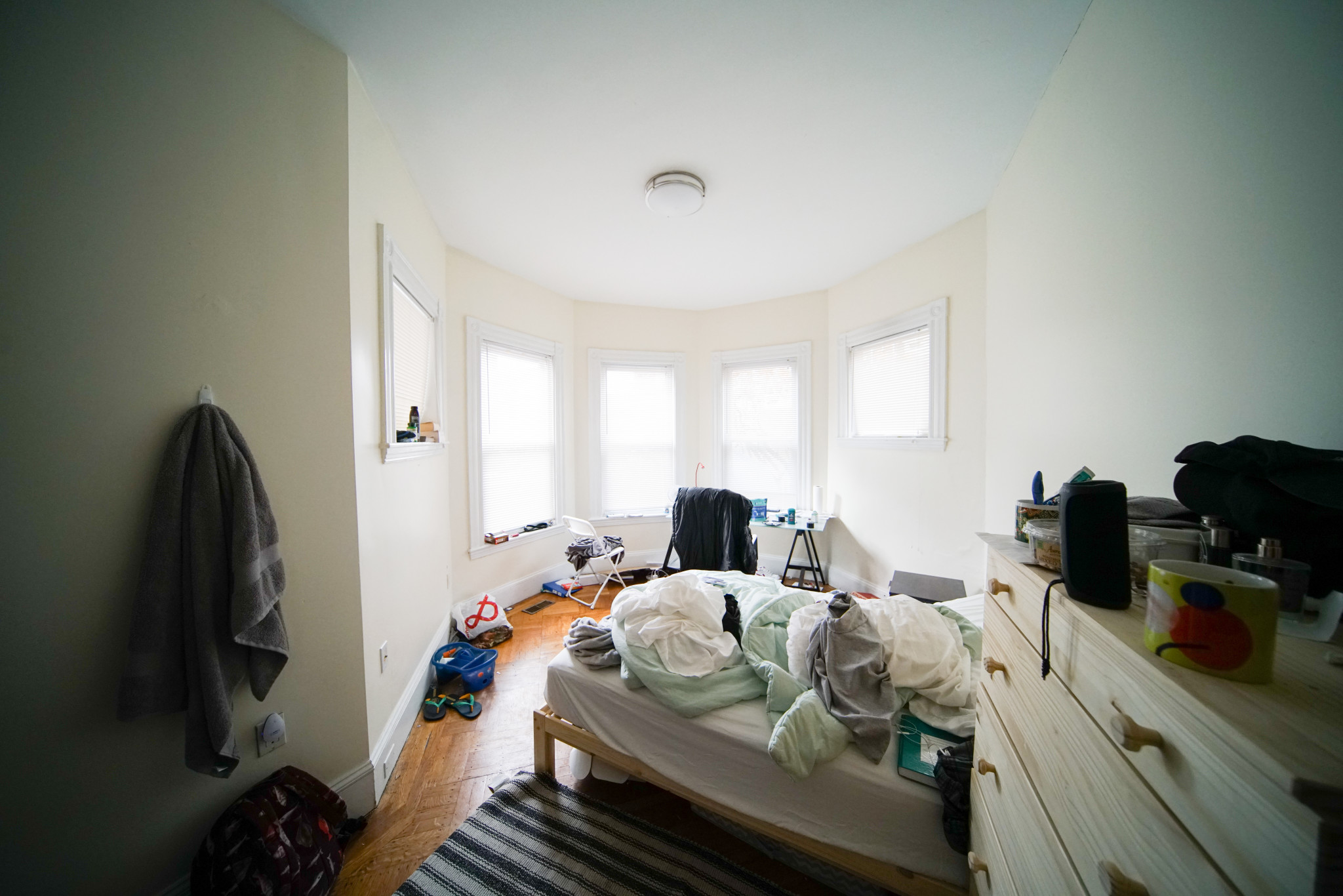 6 bed, 2 bath apartment for rent at 48 Ashford St Unit A1, Allston — photo 10 of 23