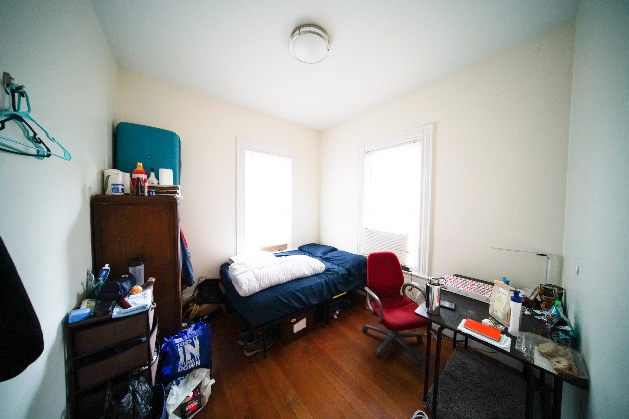 6 bed, 2 bath apartment for rent at 48 Ashford St Unit A1, Allston — photo 9 of 23