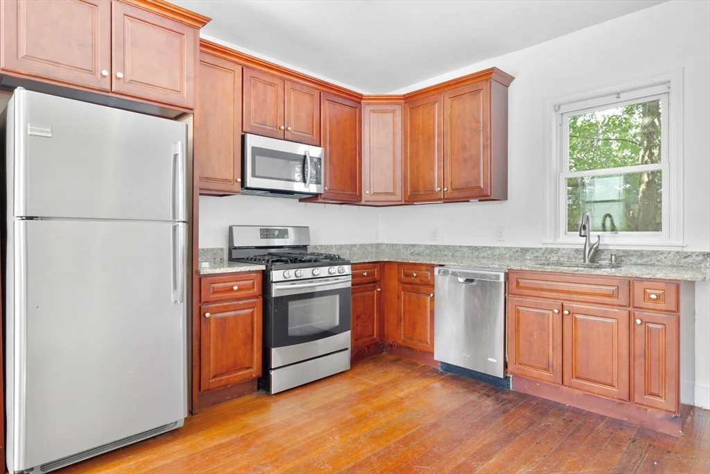 4 bed, 2 bath apartment for rent at 48 Ashland St Unit 2, Malden — photo 8 of 19
