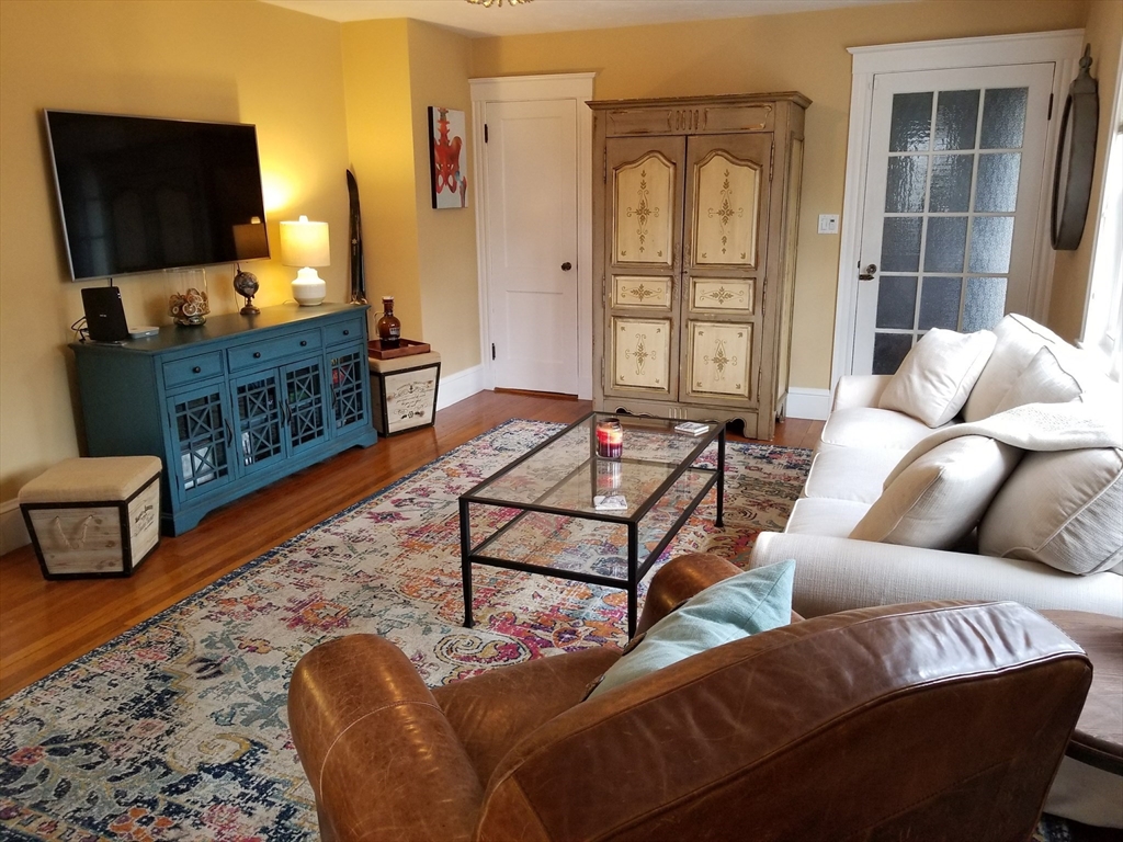 2 bed, 1 bath apartment for rent at 48 Beaumont St Unit 1, Dorchester — photo 11 of 17