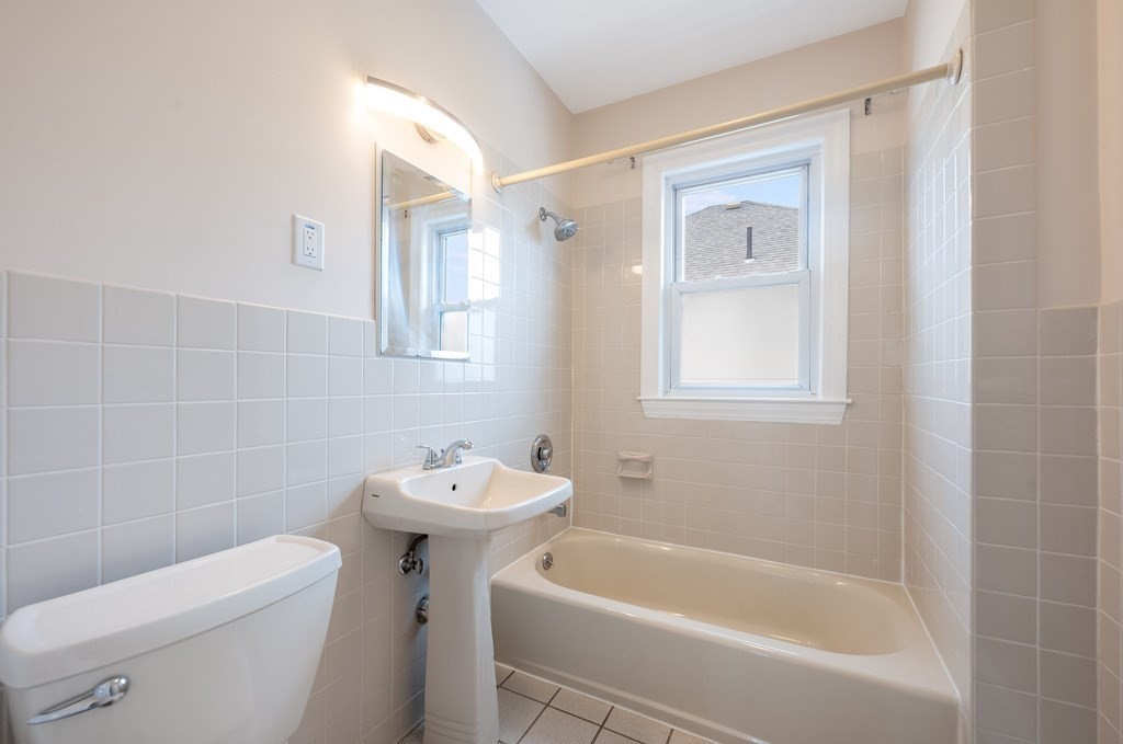 3 bed, 1 bath apartment for rent at 48 Belden St Unit 2, Dorchester — photo 6 of 17