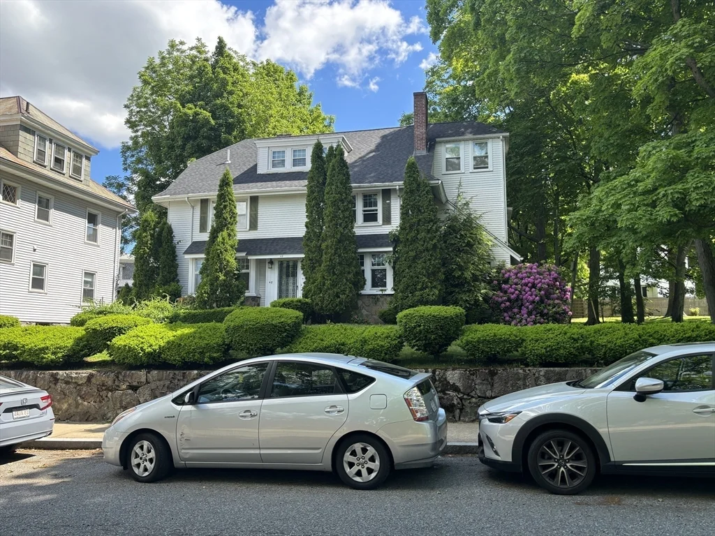 2 bed, 2 bath apartment for rent at 48 Bellevue St Unit A, West Roxbury