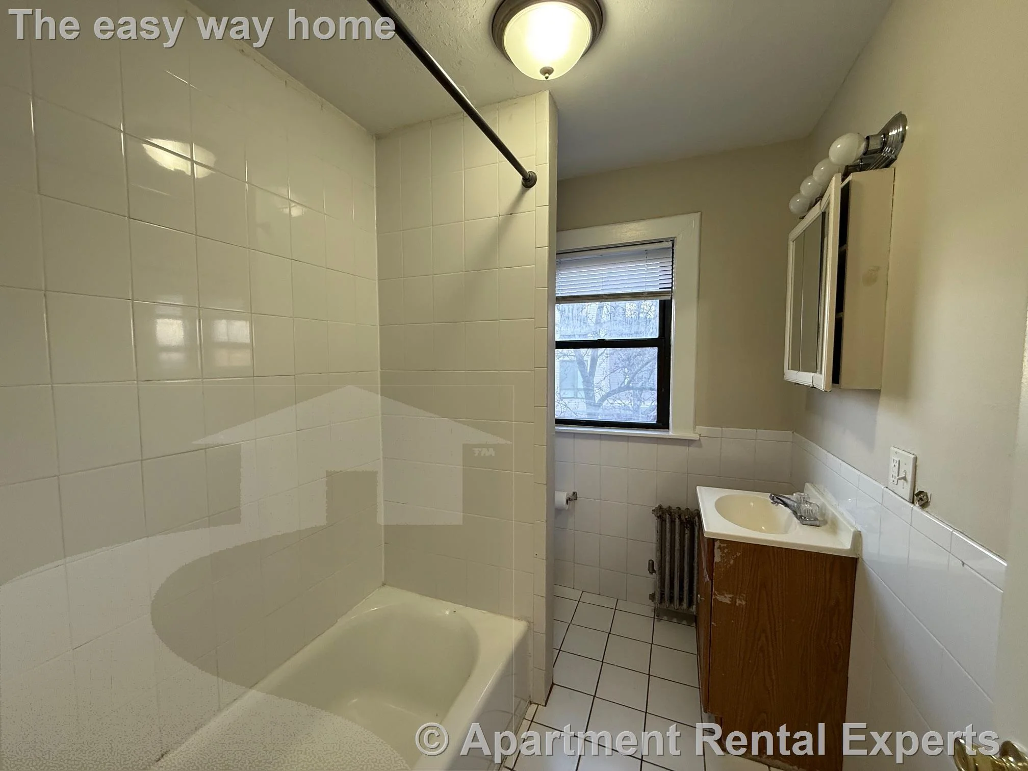 1 bed, 1 bath apartment for rent at 48 Bishop Allen Dr Unit 2L, Central Square — photo 6 of 8