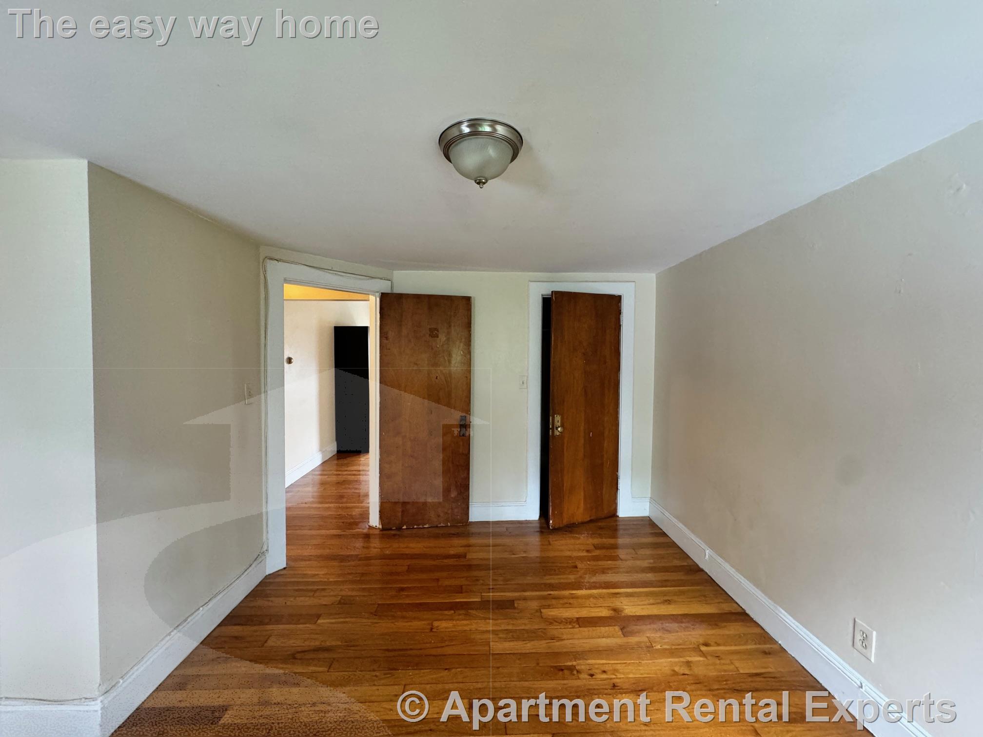 1 bed, 1 bath apartment for rent at 48 Bishop Allen Dr Unit 3, Central Square — photo 8 of 10