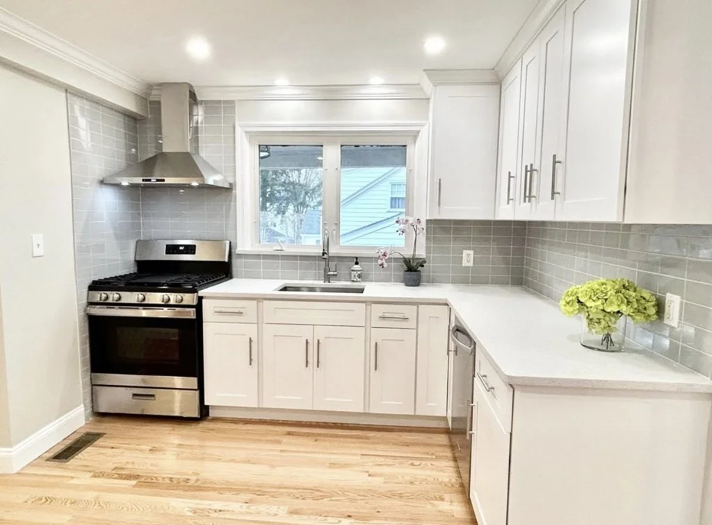 5 bed, 4+ bath apartment for rent at 48 Bonad Rd Unit 1, West Roxbury — photo 6 of 20