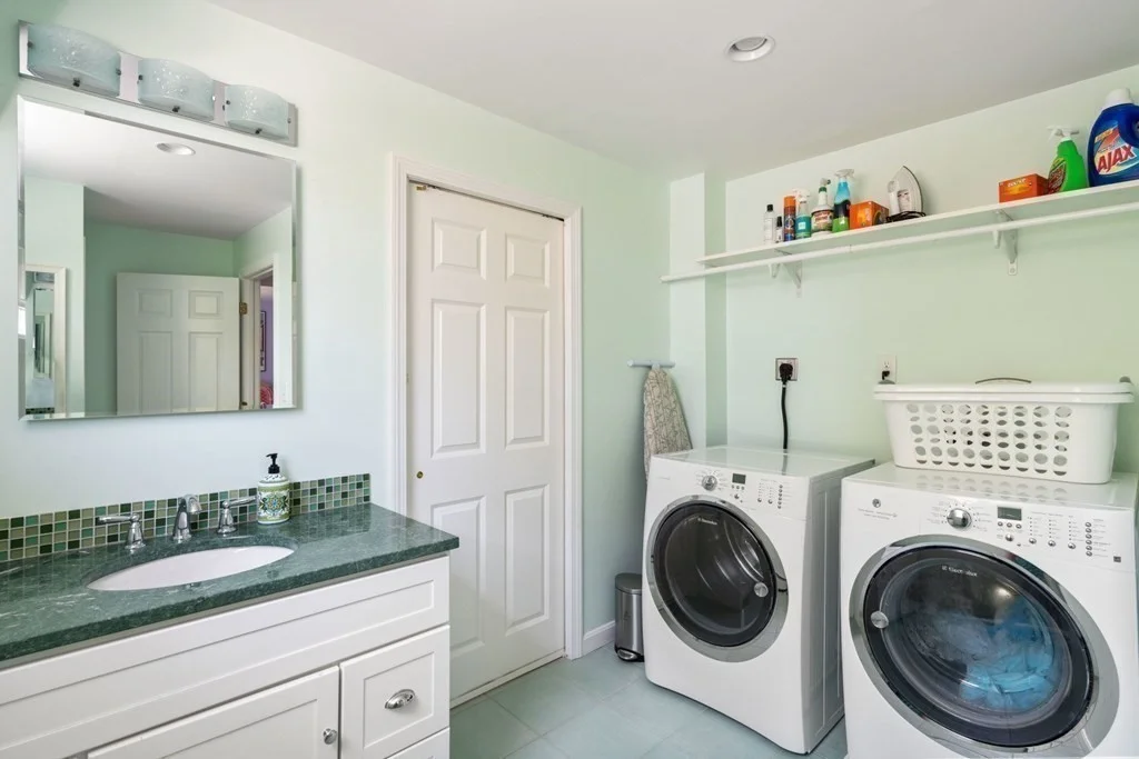 5 bed, 3 bath apartment for rent at 48 Bonad Rd, West Roxbury — photo 31 of 42