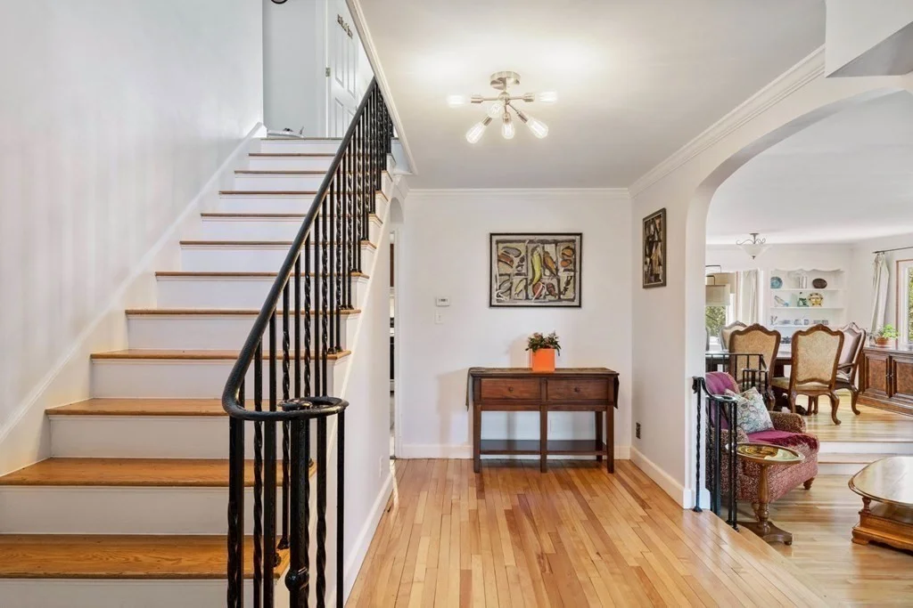 5 bed, 3 bath apartment for rent at 48 Bonad Rd, West Roxbury — photo 10 of 42