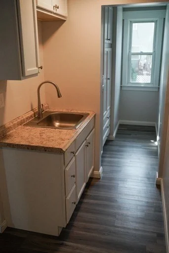 2 bed, 1 bath apartment for rent at 48 Bowdoin St Unit 2, Worcester — photo 4 of 9